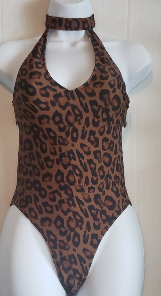 kendall and kylie leopard bathing suit